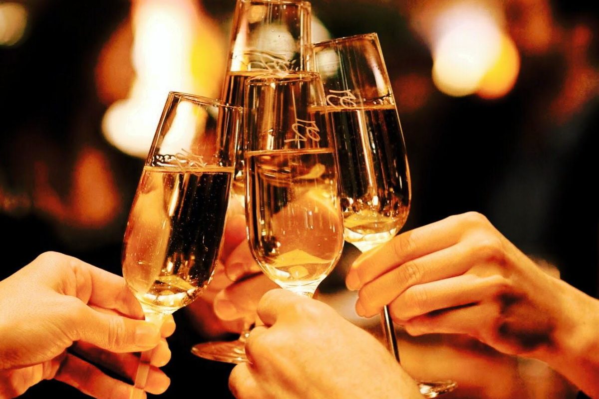 Aperitivo di Inizio Anno/Happy Hour for new year started